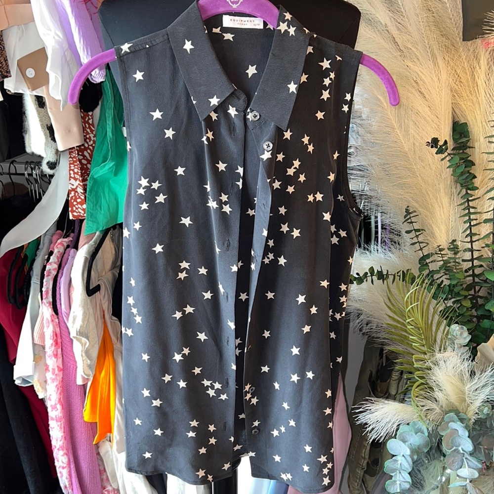 Equipment 100% Silk Sleeveless Star Blouse